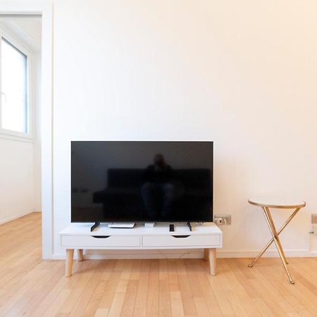 Arena Apartment Milan Bagian luar foto