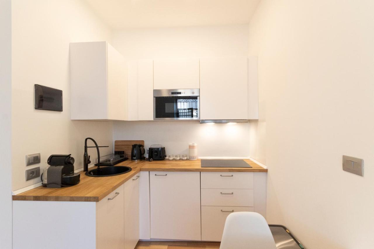 Arena Apartment Milan Bagian luar foto