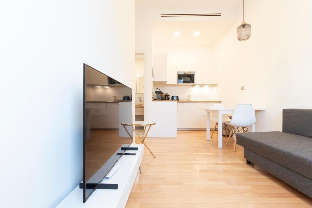 Arena Apartment Milan Bagian luar foto