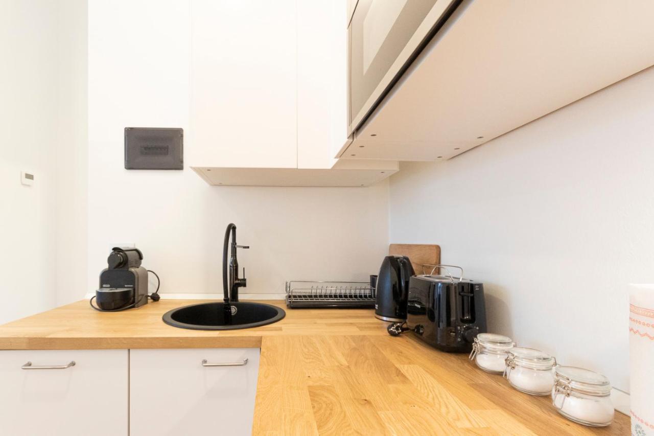 Arena Apartment Milan Bagian luar foto